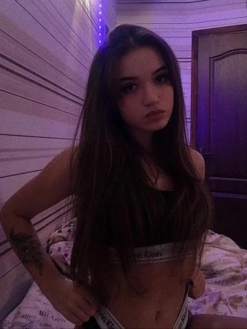Юна